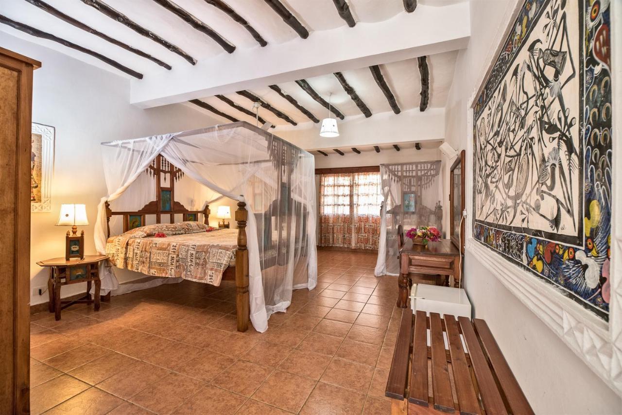 Jacaranda Beach Resort Watamu Ngoại thất bức ảnh