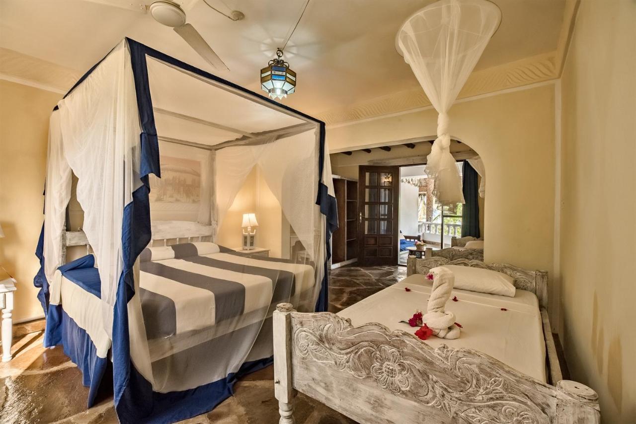 Jacaranda Beach Resort Watamu Ngoại thất bức ảnh