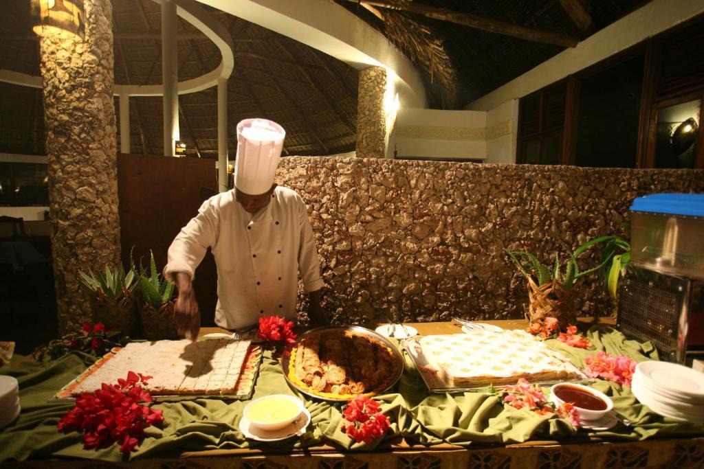 Jacaranda Beach Resort Watamu Ngoại thất bức ảnh