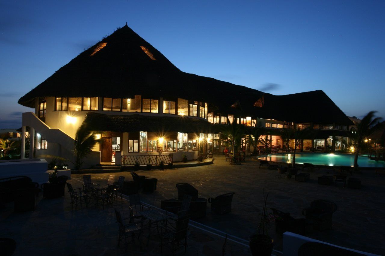 Jacaranda Beach Resort Watamu Ngoại thất bức ảnh